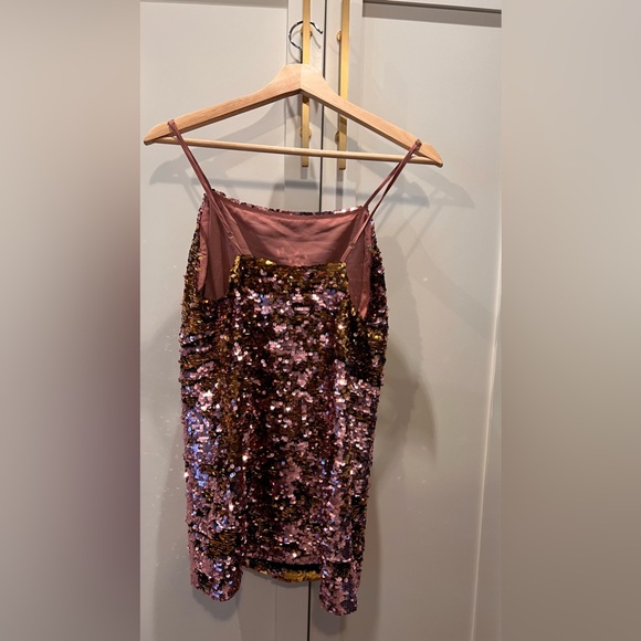 Lovers + Friends Pink Sequin Sparkly Metallic Slip Mini Dress Small Eras Tour - Picture 4 of 7